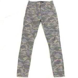 NWOT Hudson Camo Barbara Super Skinny Women's Jeans 27
